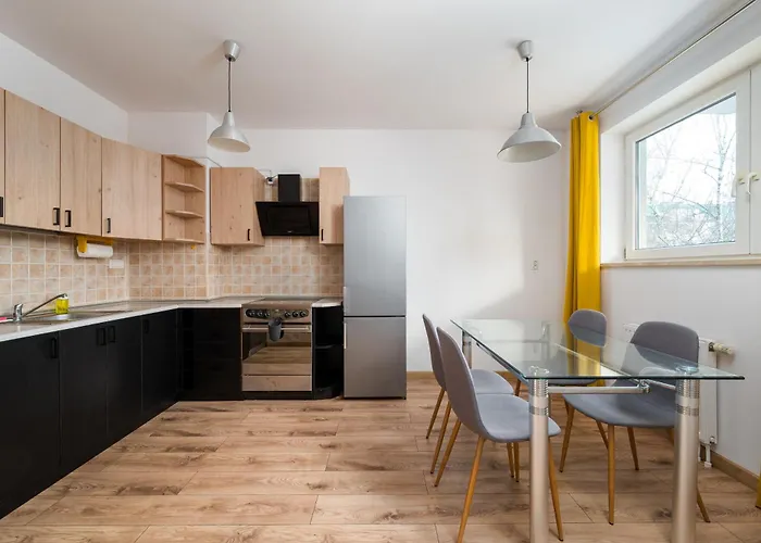 Bemowo Lotnisko Snug By Bookinghost