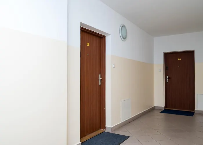 Bemowo Lotnisko Snug By Bookinghost Appartamento